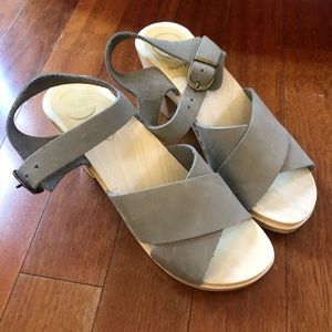 No. 6 Clog Sandals